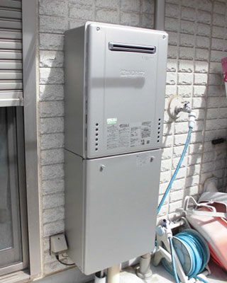 横浜市旭区の給湯器交換事例「GT-C2462SAWX BL」