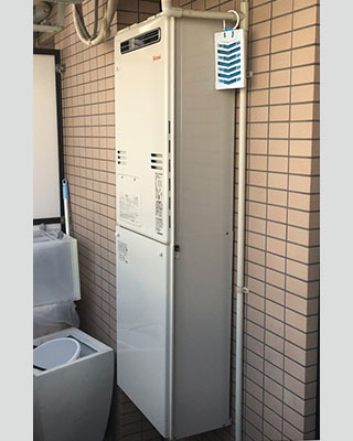 横浜市中区の給湯器交換事例「RUFH-A2400AW」