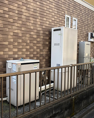 東京都府中市にお住まいのS様宅のエコウィル、東京ガス「GFT-C08ARS-AWQ」をノーリツ「GTH-C2460AW3H BL」熱源機にお取替させていただきました。