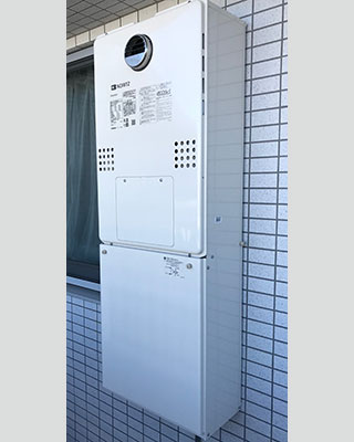 2020年2月6日、横浜市泉区にお住まいのM様宅のTES熱源機、東京ガス「FT4204ARSAW3QU(GTH-2434AWX3H)」をノーリツ「GTH-C2460AW3H BL」にお取替させていただきました。