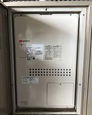 2020年10月20日、川崎市宮前区にお住まいN様宅のTES熱源機、東京ガス「IT-4201ARS9-AW3Q(RUFH-V2400AU2-3)」をノーリツ「GTH-2444AWX3H-H-1 BL」にお取替させていただきました。