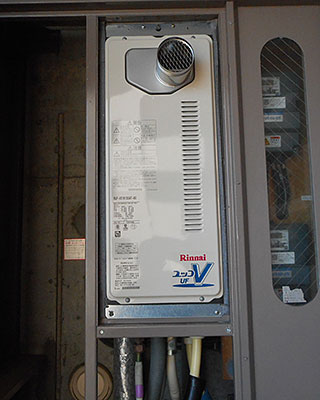 東京都板橋区の給湯器交換事例「RUF-VS1615SAT-80」