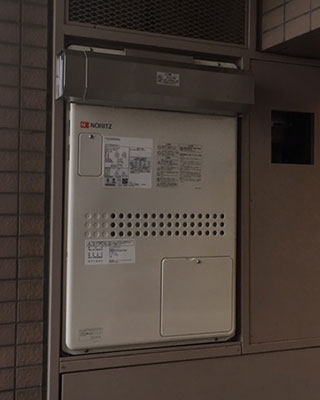 川崎市中原区の給湯器交換事例「GTH-2444AWX3H-1 BL」