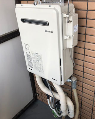 横浜市神奈川区の給湯器交換事例「RUX-A2016W-E」