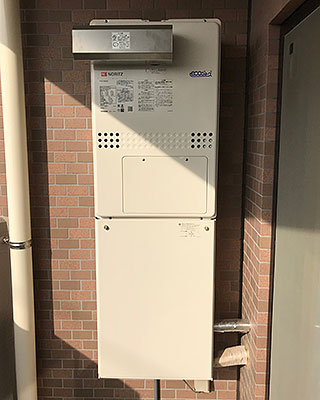 川崎市宮前区の給湯器交換事例「GTH-C2450AW-1 BL」
