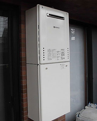 東京都町田市の給湯器交換事例「GT-2460SAWX-1 BL」