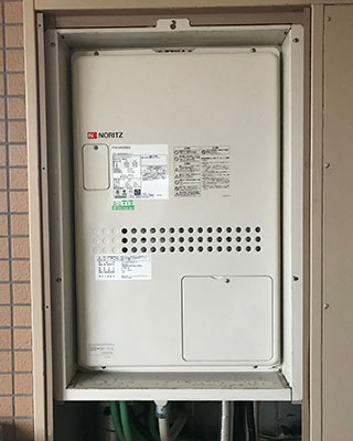 神奈川県横須賀市の給湯器交換事例「GTH-2444SAWX3H-H-1 BL」