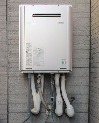 横浜市鶴見区の給湯器交換事例「RUF-E2405SAW(A)」