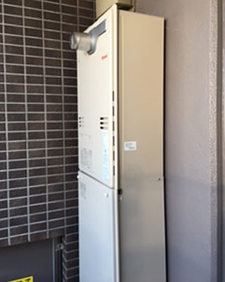 東京都新宿区の給湯器交換事例「RUFH-A1610SAT」
