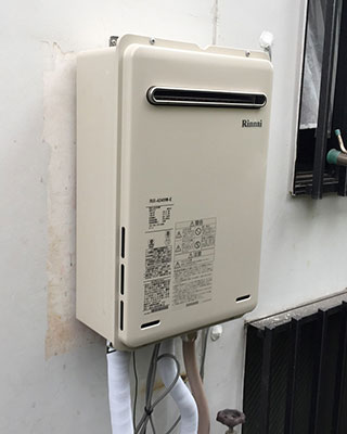 横浜市金沢区の給湯器交換事例「RUX-A2406W-E」