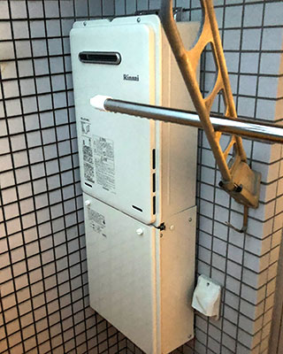 東京都世田谷区の給湯器交換事例「RUX-A1615W-E」