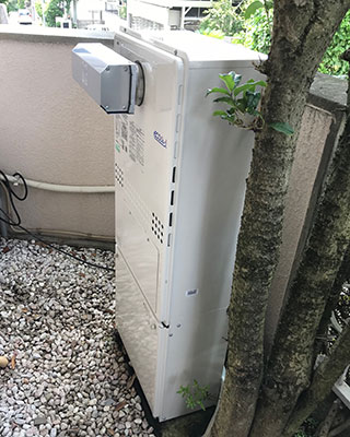 横浜市青葉区の給湯器交換事例「GTH-C2450AW3H-L-1 BL」