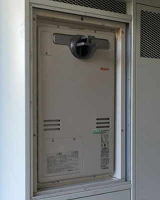東京都稲城市の給湯器交換事例「RUFH-A2400SAA2-3」