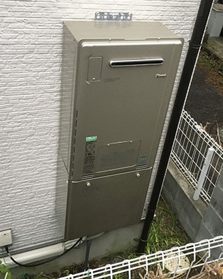2020年1月12日、横浜市神奈川区にお住まいのT様宅のリンナイのガス給湯器「RUF-V2405SAW」と暖房専用熱源機「RH-51W-T」」をリンナイ「RUFH-E2405AW2-3(A)」の1台にまとめてお取替させていただきました。