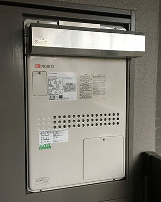 2020年2月3日、横浜市栄区にお住まいのK様宅のTES熱源機、東京ガス「FT-368RSA2-AW6Q(GTH-2413AWXH)」をノーリツ「GTH-2444AWX6H-1 BL」にお取替させていただきました。