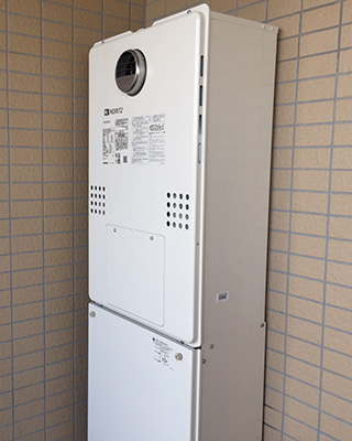 2020年3月9日、東京都大田区にお住まいのN様宅のTES熱源機、東京ガス「FT-368RSA-AW6Q(GTH-2413AWXH)」をノーリツ「GTH-C2460AW3H BL」にお取替させていただきました。