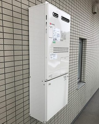 2020年3月29日、横浜市緑区にお住まいのI様宅のTES熱源機、東京ガス「FT4204ARSAW3QU(GTH-2434AWX3H)」をノーリツ「GTH-2444AWX3H-1 BL」にお取替させていただきました。