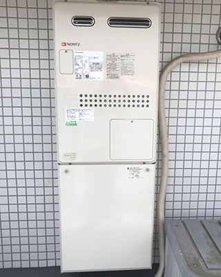 2020年4月24日、川崎市中原区にお住まいのK様宅のTES熱源機、東京ガス「AT-4299ARSAW3Q」をノーリツ「GTH-2444AWX3H-1 BL」にお取替させていただきました。