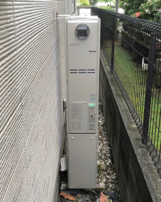 2020年5月26日、横浜市緑区にお住まいのN様宅のTES熱源機、東京ガス「XT4205LRSAW3C(GH-S247ZWS)」をリンナイ「RUFH-SE2406AW2-3」にお取替させていただきました。