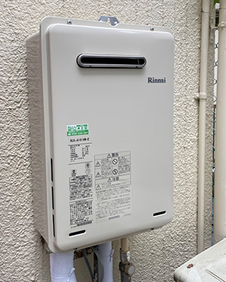 2020年6月29日、神奈川県大和市にお住まいのT様宅のガス給湯器、ノーリツ「GQ-1620WX」をリンナイ「RUX-A1616W-E」にお取替させていただきました。