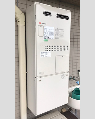 2020年7月3日、横浜市緑区にお住まいのM様宅のTES熱源機、東京ガス「IT4203ARSAW3QU(RUFH-V2403AW2-3)」をノーリツ「GTH-2444AWX3H-1 BL」にお取替させていただきました。