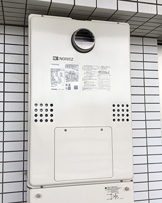2020年7月7日、横浜市中区にお住まいのM様宅のTES熱源機、東京ガス「FT4204ARSAW3QU（GTH-2434AWX3H）」をノーリツ「GTH-C2460AW3H BL」にお取替させていただきました。