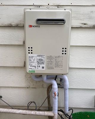 2020年8月10日、横浜市都筑区にお住まいのM様宅のガス給湯器をノーリツ「GQ-2039WS-1」にお取替させていただきました。