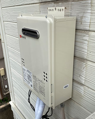 2020年9月16日、東京都調布市にお住まいのI様宅のガス給湯器、ノーリツ「GQ-1601WM」をノーリツ「GQ-1639WS-1」にお取替させていただきました。