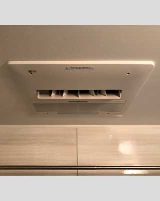 2020年10月2日、川崎市高津区にお住まいのY様宅の浴室暖房乾燥機、東京ガス「ABD-3299ACSK-J2」をノーリツ「BDV-4104AUKNC-J2-BL」にお取替させていただきました。
