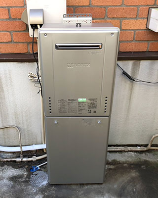 2020年12月4日、横浜市青葉区にお住まいK様宅の東京ガス エネファーム「NAT-CO9ARSAW6CU」をノーリツ給湯器「GT-C2462PAWX BL」にお取替させていただきました。