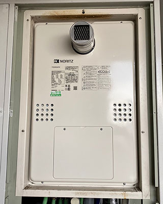 2020年12月2日、横浜市西区にお住まいH様宅のTES熱源機、東京ガス「FT4201ARS4SW3QU(GTH-2417SAWX3H-T)」をノーリツ「GTH-CV2460AW3H-T BL」にお取替させていただきました。