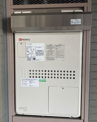 2021年4月8日、相模原市緑区にお住まいI様宅のTES熱源機、東京ガス「FT-368RSA2-AW6Q(GTH-2413AWXH)」をノーリツ「GTH-2444AWX3H-1 BL」にお取替させていただきました。