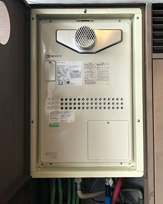 2021年6月30日、川崎市中原区にお住まいM様宅のTES熱源機、東京ガス「FT4204ARS4AW3QU(GTH-2434AWX3H-T)」をノーリツ「GTH-2444AWX3H-T-1 BL」にお取替させていただきました。