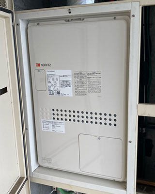 2021年8月7日、川崎市幸区にお住まいN様宅のTES熱源機、東京ガス「FT4204ARS9SW3QU(GTH-2434SAWX3H-H)」をノーリツ「GTH-2444SAWX3H-H-1 BL」にお取替させていただきました。
