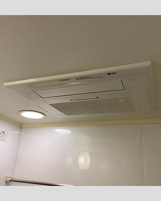 2021年9月15日、川崎市高津区にお住まいI様宅の浴室暖房乾燥機、東京ガス「ABD-3302ACSK-J3」をリンナイ「RBH-C418K3P」にお取替させていただきました。