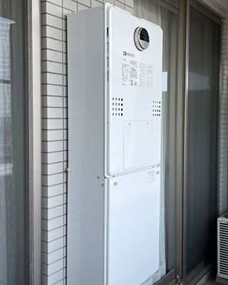 2022年5月19日、横浜市鶴見区にお住まいH様宅のTES熱源機、東京ガス「FT-368RSA-SW6Q(GTH-2413SAWXH)」をノーリツ「GTH-C2461SAW6H-1 BL」にお取替させていただきました。