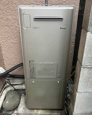 2022年10月4日、横浜市中区にお住まいO様宅のTES熱源機、東京ガス「IT4203BRSAW6QU(RUFH-V2403AW2-6(A))」をリンナイ「RUFH-E2405AW2-3(A)」にお取替させていただきました。