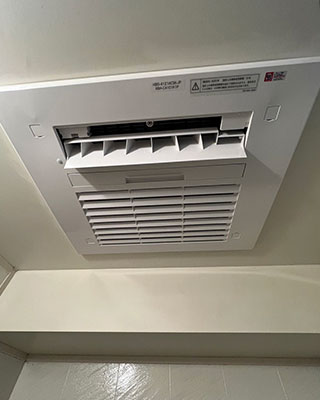 2023年2月9日、川崎市高津区にお住まいK様宅の浴室暖房乾燥機、東京ガス「ABD-28KTED」をリンナイ「RBH-C4101K1P」にお取替させていただきました。