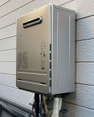 2022年1月16日、横浜市神奈川区にお住まいS様宅のガス給湯器、東京ガス「KG-S820RFW-R(RUF-K2000SAW)」をパロマ「FH-2010AWL」にお取替させていただきました。
