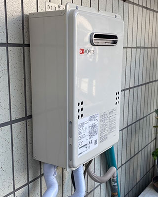 2022年2月21日、東京都豊島区にお住まいA様宅のガス給湯器、ノーリツ「GQ-1623WE」をノーリツ「GQ-1639WE-1」にお取替させていただきました。