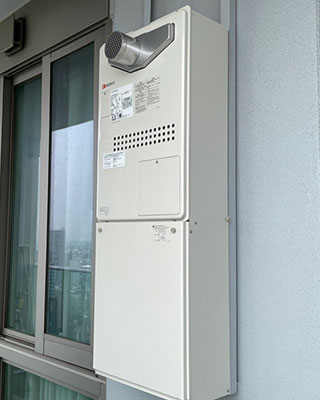 2022年6月20日、横浜市神奈川区にお住まいH様宅のTES熱源機、東京ガス「AT4203ARSAW3QU-C」をノーリツ「GTH-2444AWX3H-T-1 BL」にお取替させていただきました。
