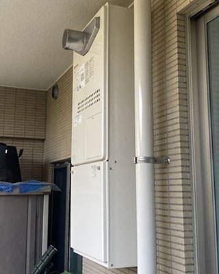 2022年7月20日、横浜市青葉区にお住まいY様宅のTES熱源機、東京ガス「FT4204ARS4AW3QU(GTH-2434AWX3H-T)」をノーリツ「GTH-2444AWX3H-T-1 BL」にお取替させていただきました。