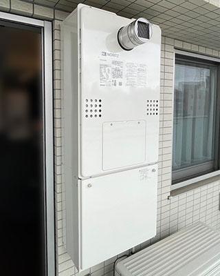 2023年5月20日、横浜市西区にお住まいT様宅のガス給湯器、東京ガス「FT4207ARS4AW3CM(GTH-C2441AWX3H-T)」をノーリツ「GTH-C2461AW3H-T-1 BL」にお取替させていただきました。