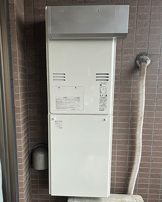 2023年6月2日、東京都文京区にお住まいW様宅のガス給湯器、東京ガス「FT-368RSA2-AW6Q(GTH-2413AWXH)」をリンナイ「RUFH-A2400AW2-3」にお取替させていただきました。