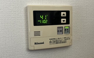 台所リモコン施工前