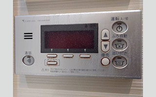 浴室リモコン施工前