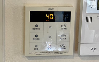 台所リモコン施工前