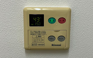 台所リモコン施工前