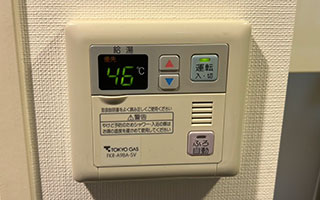 台所リモコン施工前