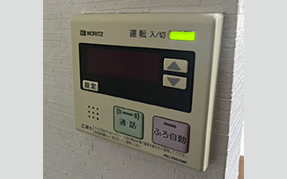 台所リモコン施工前